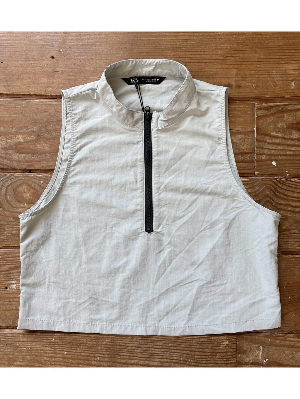 Zara NWT Women’s Small Gray Cropped Quarter Zip Sleeveless Top Vest